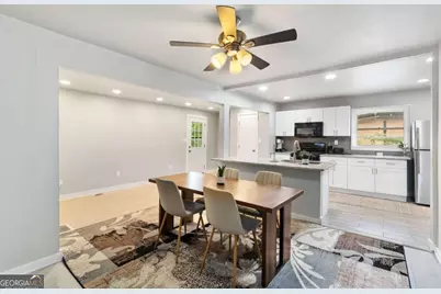 2699 Lincoln Court NW, Atlanta, GA 30318 - Photo 9