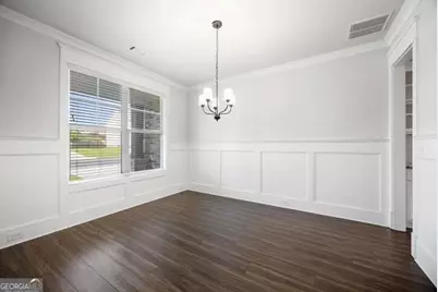 130 Logan Pass Drive, Loganville, GA 30052 - Photo 5