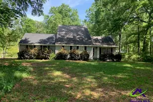 127 Glen Oaks Rd, Perry, GA 31069 - Photo 1