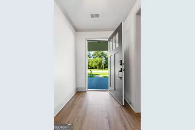 347 Ww Carr Avenue, Jackson, GA 30233 - Photo 5
