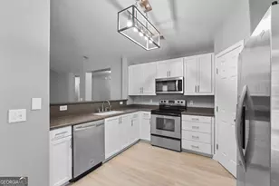 106 Spring Lakes Dr, Savannah, GA 31407 - Photo 9