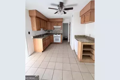 155 Peyton Place SW, Atlanta, GA 30311 - Photo 7