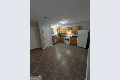 2953 Fields Drive, Lithonia, GA 30038 - Photo 5