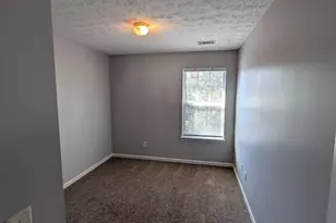 2953 Fields Dr, Lithonia, GA 30038 - Photo 9