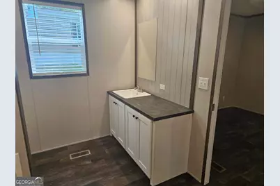 11 Poole Circle, Ellenwood, GA 30294 - Photo 5