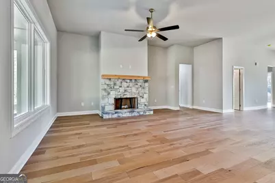 188 Tattersall Way #5-99, Senoia, GA 30276 - Photo 15