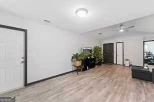 28 Twin Oaks Pl, Savannah, GA 31407 - Photo 9