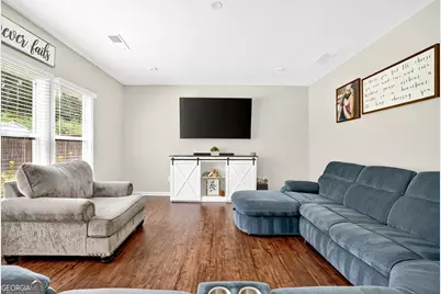 6440 Lantana Village Way, Cumming, GA 30028 - Photo 9