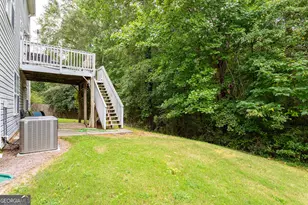 654 Weaver Falls Ct, Loganville, GA 30052 - Photo 23