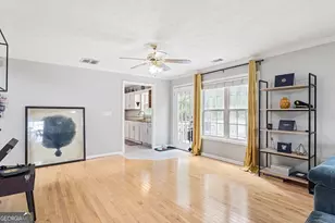 654 Weaver Falls Ct, Loganville, GA 30052 - Photo 9