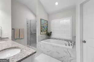 557 Lago Ct, Lagrange, GA 30241 - Photo 19