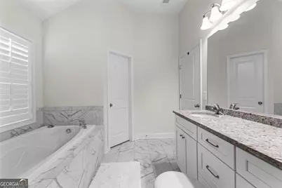 557 Lago Court, Lagrange, GA 30241 - Photo 15