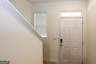 457 Shasta Ct, Hoschton, GA 30548 - Photo 3