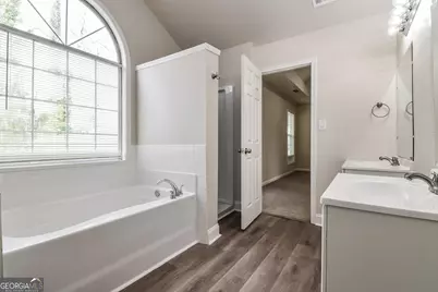 742 Riverlanding Drive, Lawrenceville, GA 30046 - Photo 11