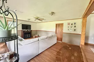 3439 E River Rd, Lumber City, GA 31549 - Photo 5