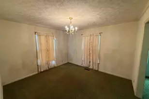 509 Connie Dr, Lagrange, GA 30240 - Photo 11