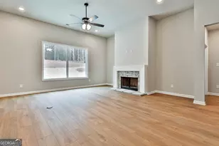 66 Belle Hall Dr, Newnan, GA 30263 - Photo 11