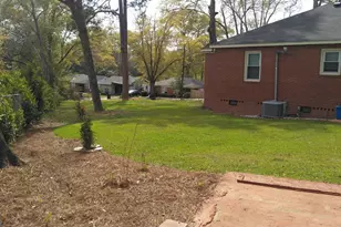 1310 S Dixon Dr, Columbus, GA 31906 - Photo 7