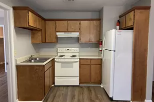 704 Green St, Fort Valley, GA 31030 - Photo 3