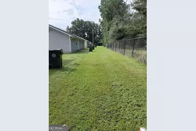 704 Green Street #B, Fort Valley, GA 31030 - Photo 11