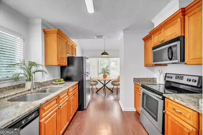 3005 River Drive #302, Savannah, GA 31404 - Photo 7