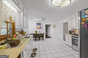 3157 Brooks Dr, Snellville, GA 30078 - Photo 23