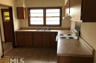 329 McDonough Rd, Jackson, GA 30233 - Photo 5