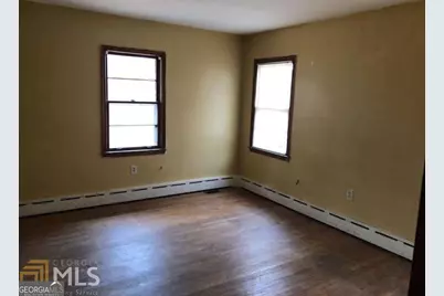 329 McDonough Road, Jackson, GA 30233 - Photo 9