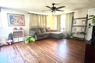 353 Weldon Rd, Forsyth, GA 31029 - Photo 3