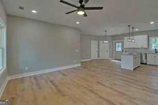 71 Crestwood Dr, Hartwell, GA 30643 - Photo 7