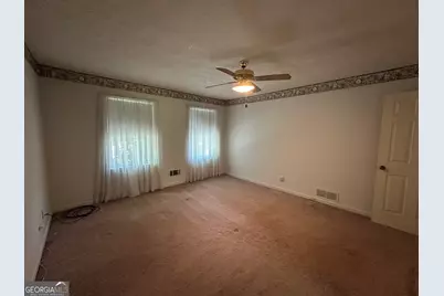 5104 Onawa Court SW, Lilburn, GA 30047 - Photo 25