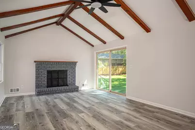 610 Glenforest Road, Sandy Springs, GA 30328 - Photo 19
