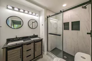 610 Glenforest Rd, Sandy Springs, GA 30328 - Photo 25