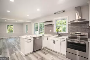 610 Glenforest Rd, Sandy Springs, GA 30328 - Photo 17