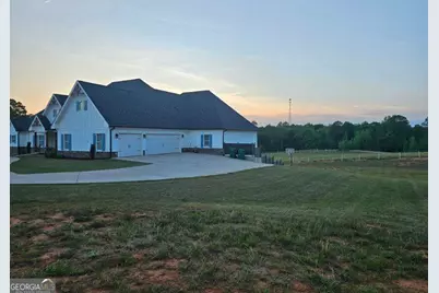 433 Clover Drive, Social Circle, GA 30025 - Photo 5