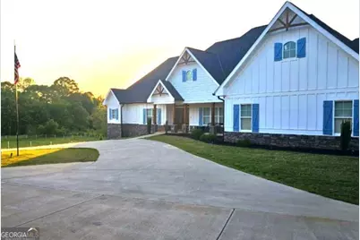 433 Clover Drive, Social Circle, GA 30025 - Photo 3