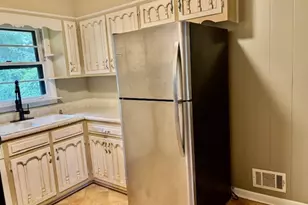 7438 Ambassador Dr, Riverdale, GA 30296 - Photo 9