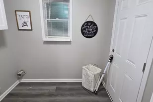 1889 Vesta Ave, East Point, GA 30344 - Photo 25