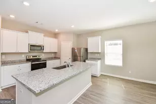 301 Augusta Woods Dr, Villa Rica, GA 30180 - Photo 3