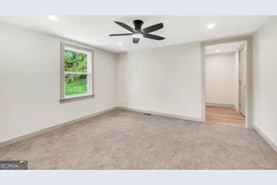 250 Mill Street, Barnesville, GA 30204 - Photo 23