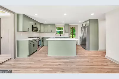 250 Mill Street, Barnesville, GA 30204 - Photo 11