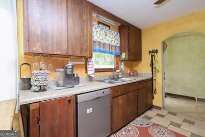 299 Chapman Road, Lizella, GA 31052 - Photo 7