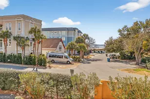 201 Neptune Rd, Saint Simons, GA 31522 - Photo 51