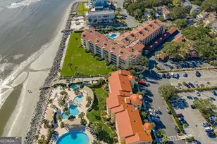 201 Neptune Rd, Saint Simons, GA 31522 - Photo 37