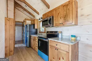 527 Saunders Rd, Franklin, NC 28734 - Photo 11