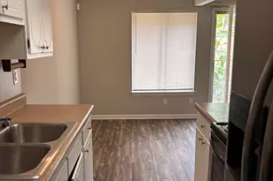 3156 Tangerine Ct, Decatur, GA 30034 - Photo 5