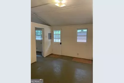 132 Collins Road, Jackson, GA 30233 - Photo 9