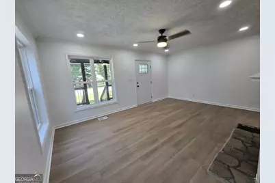 2499 Sylvan Road, East Point, GA 30344 - Photo 13