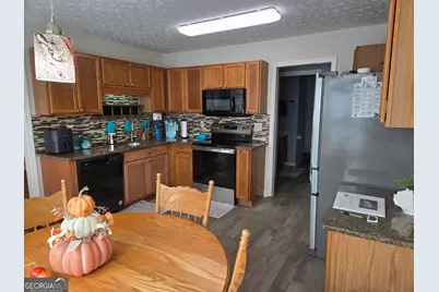 7040 Wessex Way, Cumming, GA 30028 - Photo 11