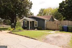 1194 Warfield St NW, Atlanta, GA 30318 - Photo 3